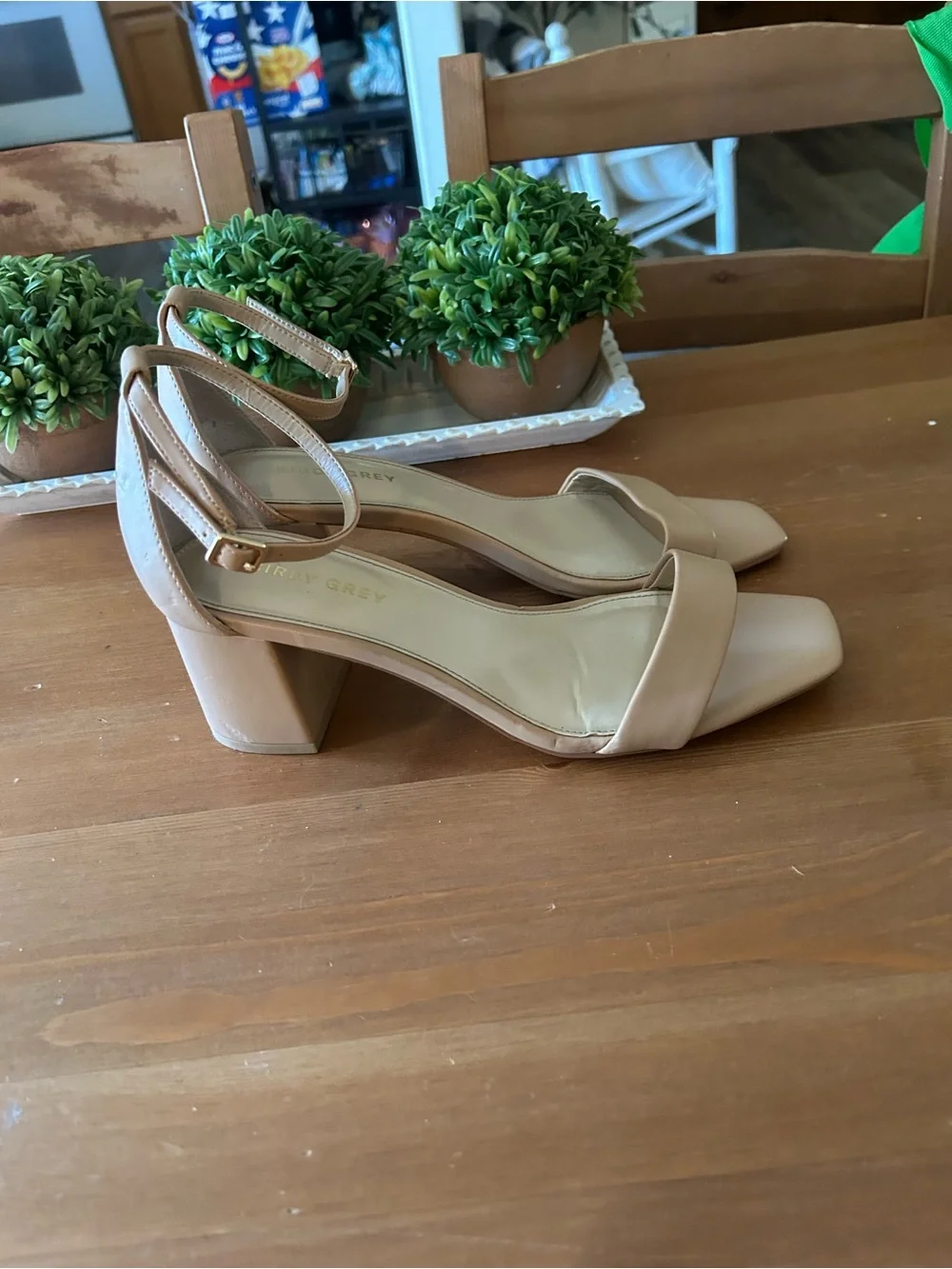 Birdy Grey Size 9 Women's Nude Block Heels